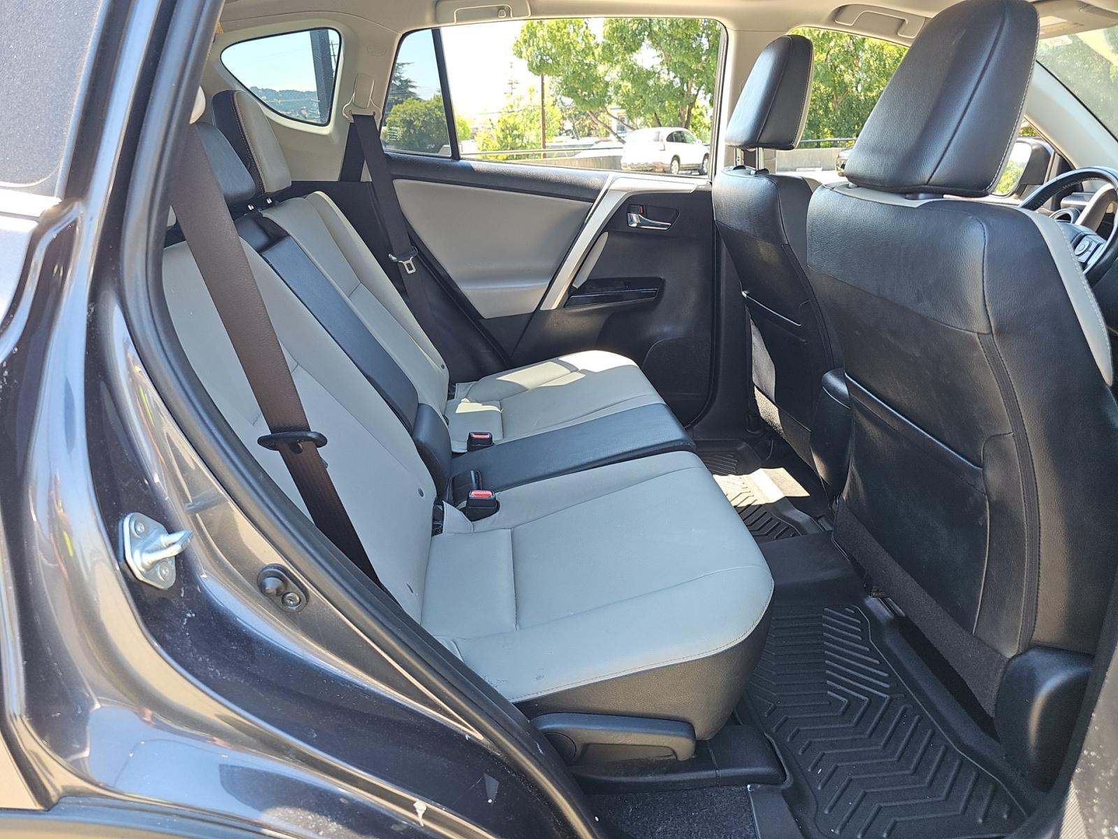 2018 Toyota RAV4 Limited FWD