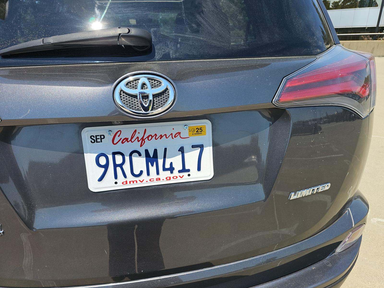 2018 Toyota RAV4 Limited FWD