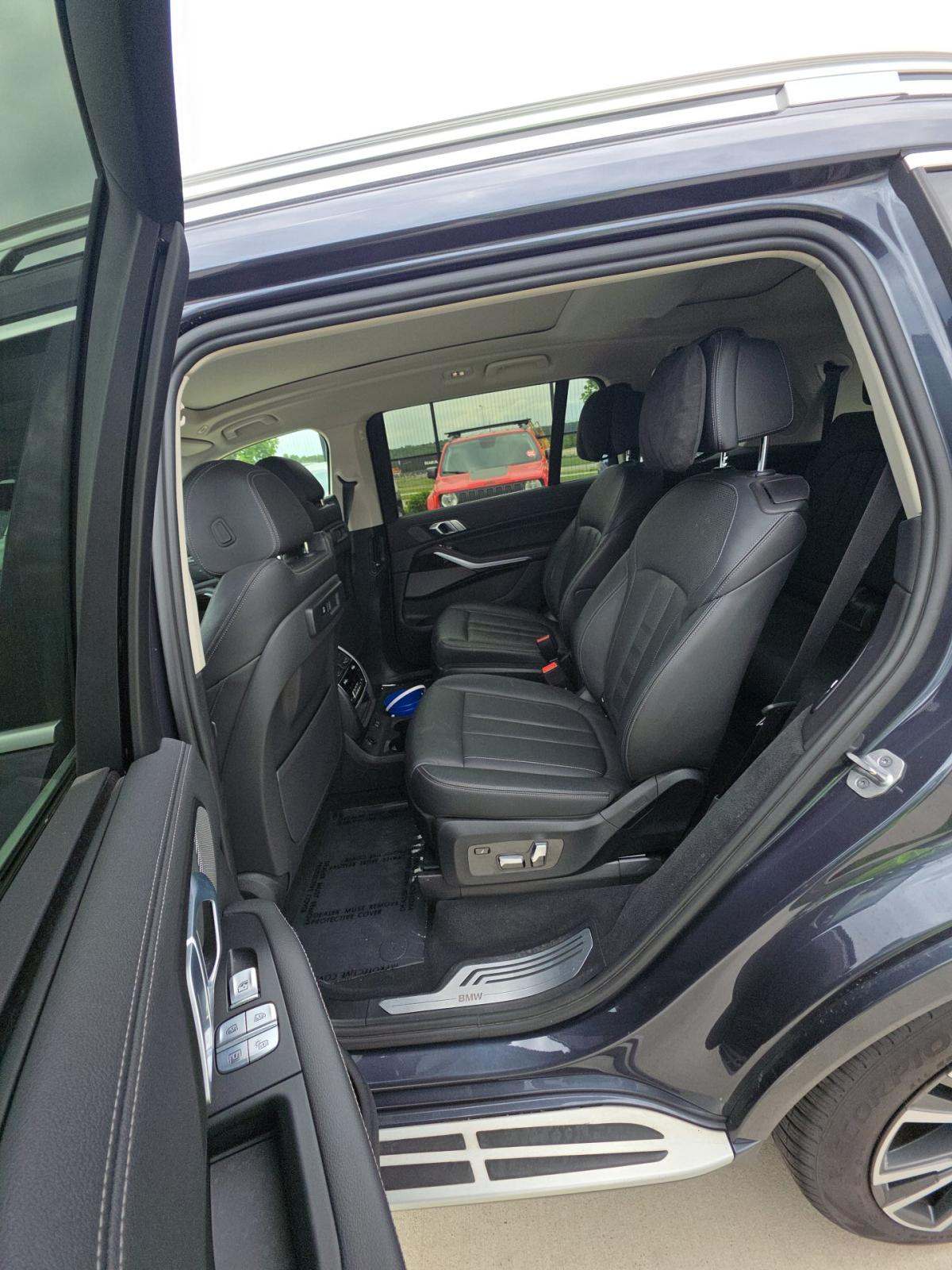 2021 BMW X7 xDrive40i AWD