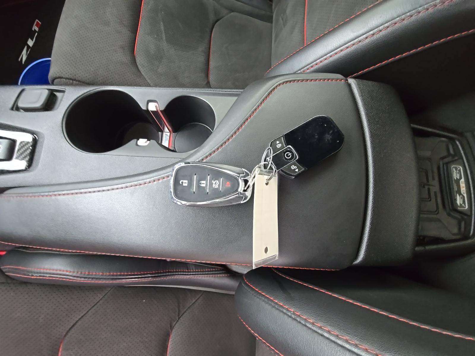 CHEVROLET CAMARO - 8