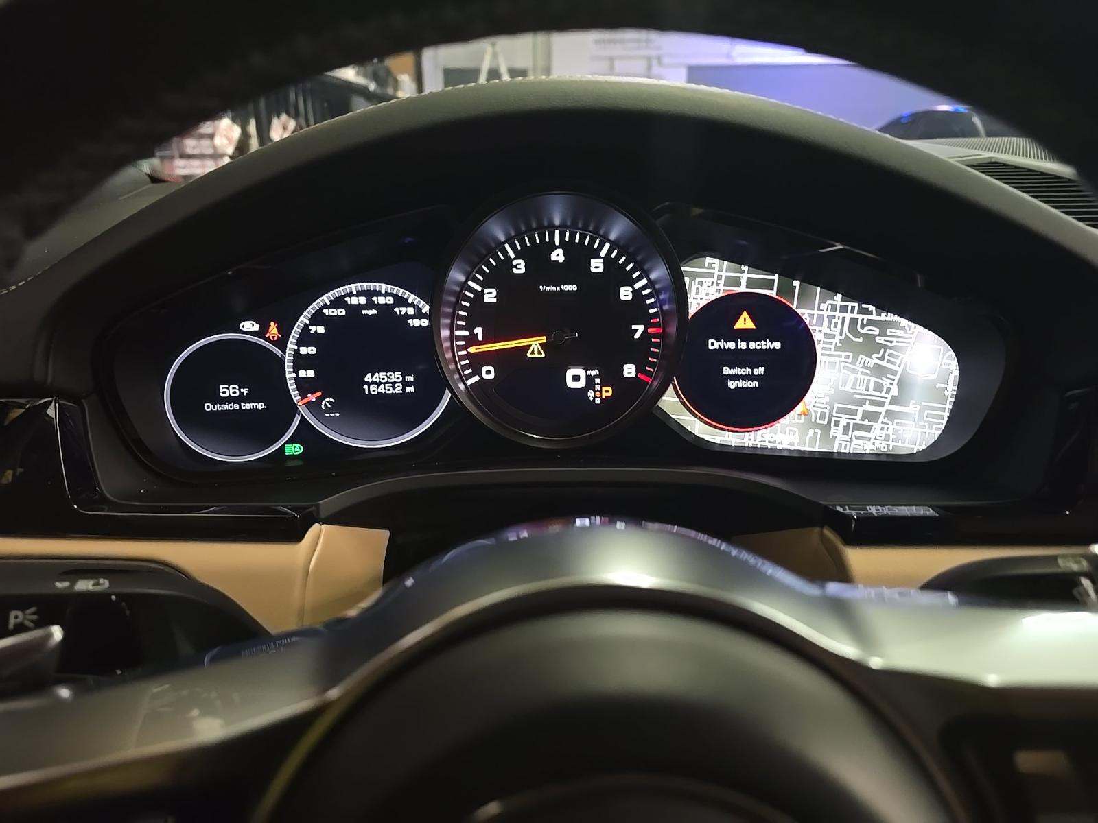 PORSCHE CAYENNE - 9