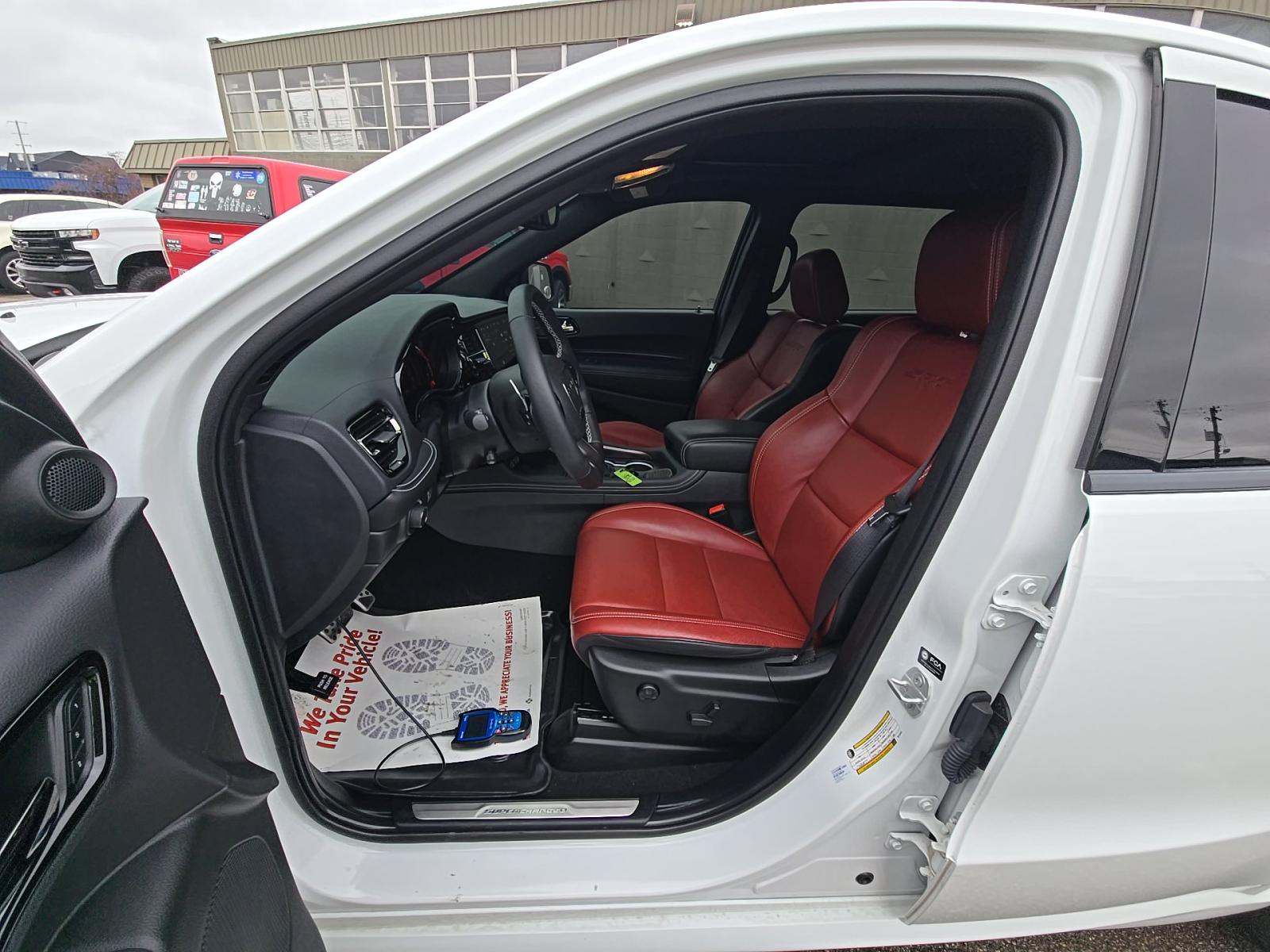 DODGE CHALLENGER - 2