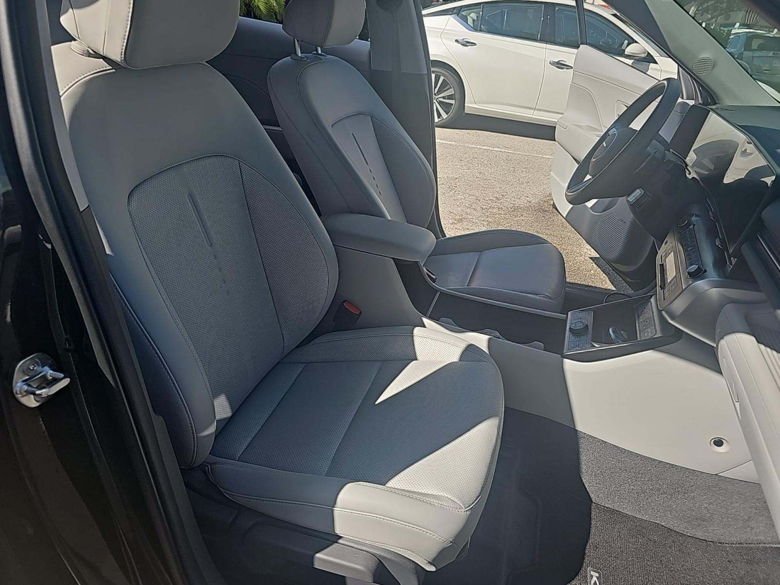 2024 Hyundai Kona Limited FWD