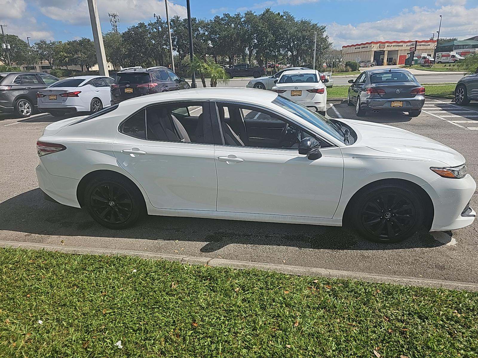 2018 Toyota Camry LE FWD