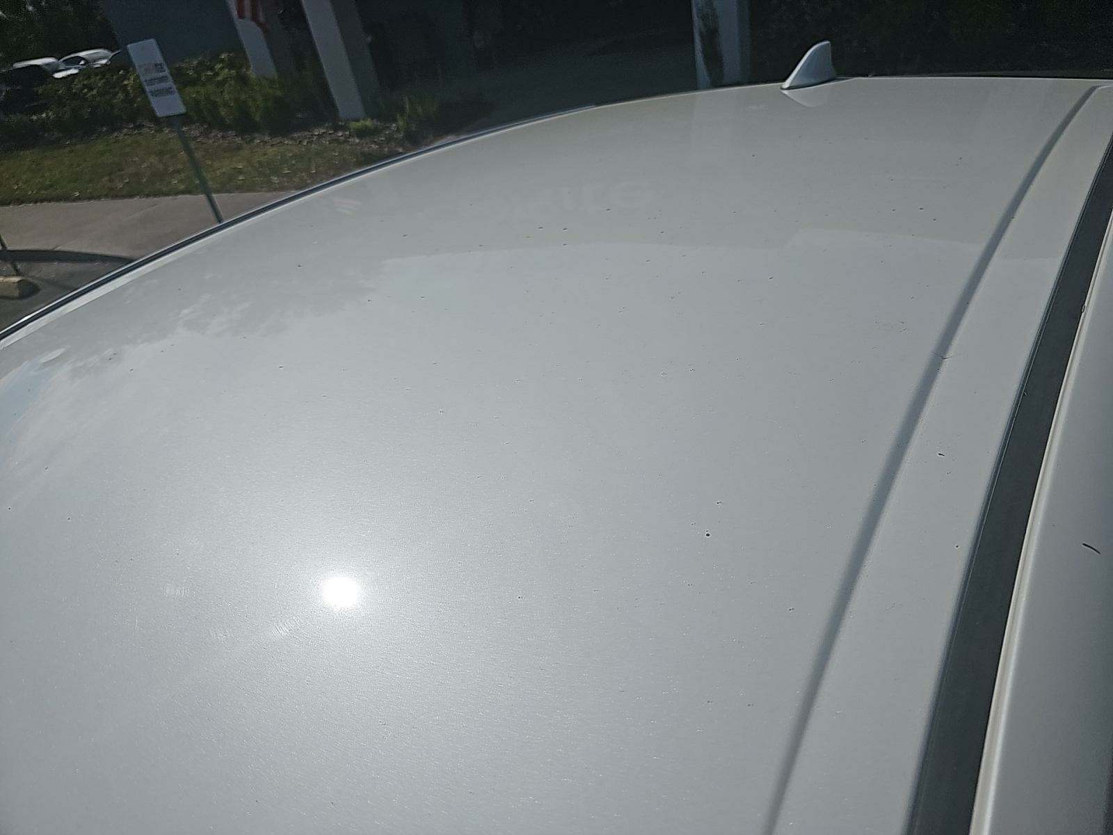 2016 Toyota Prius Three Touring FWD