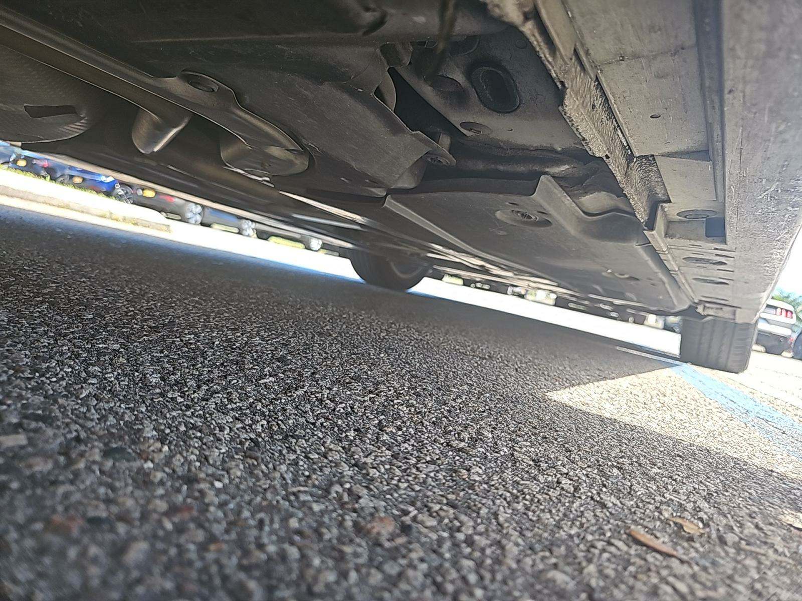 2016 Toyota Prius Three Touring FWD