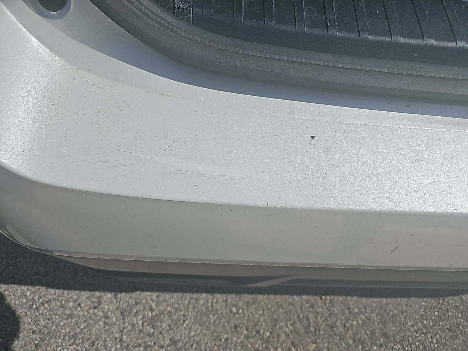 2016 Toyota Prius Three Touring FWD