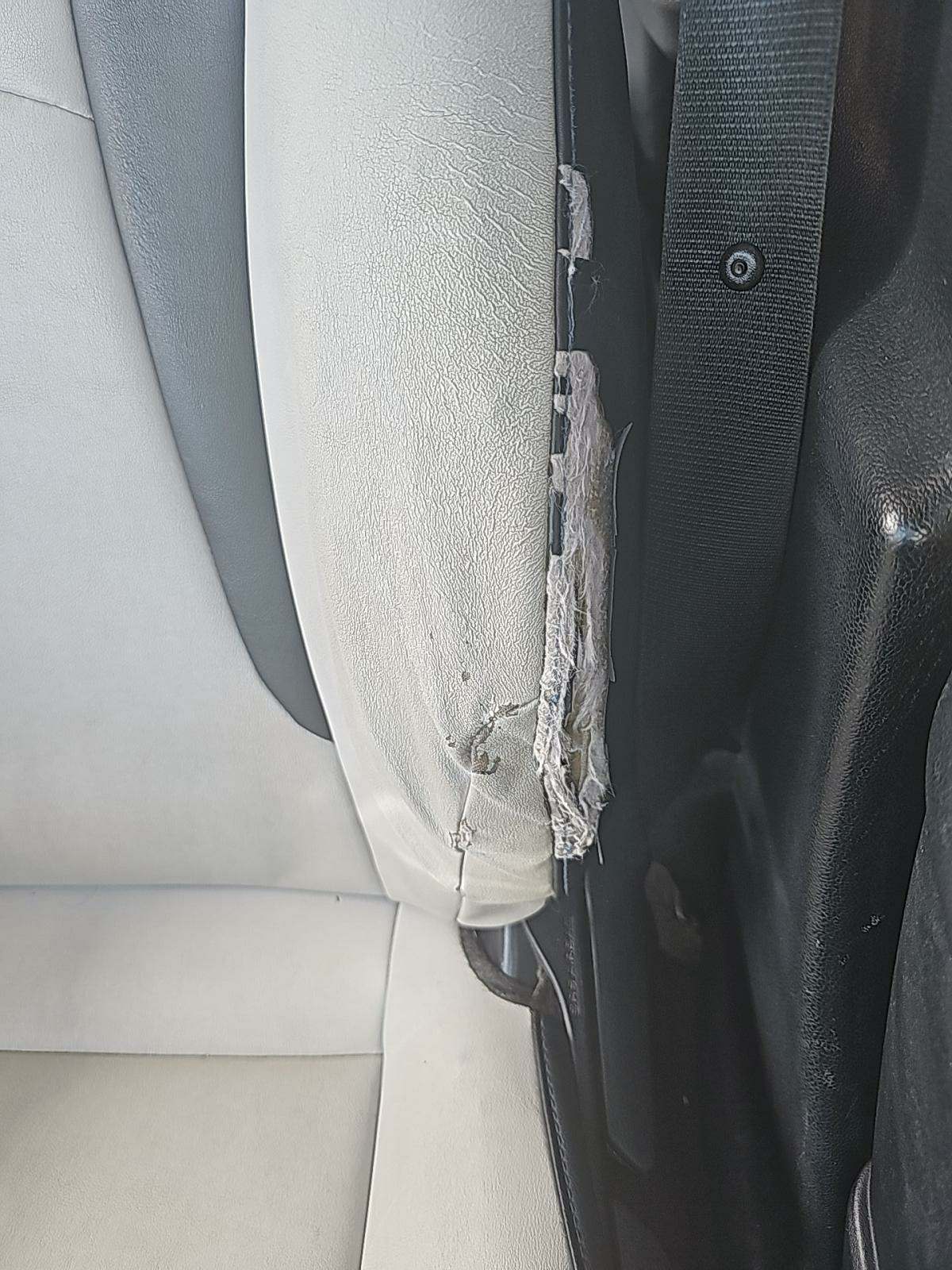 2016 Toyota Prius Three Touring FWD