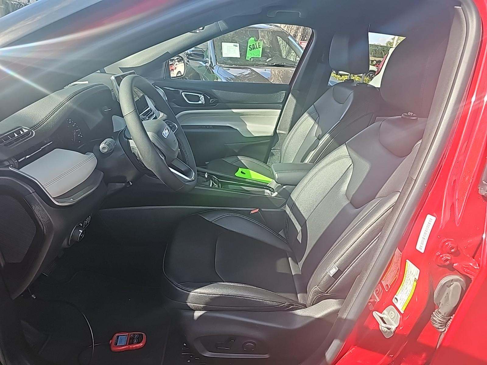 2025 Jeep Compass Limited AWD