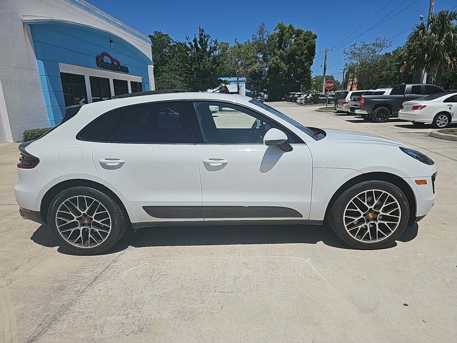 2018 Porsche Macan Sport Edition AWD