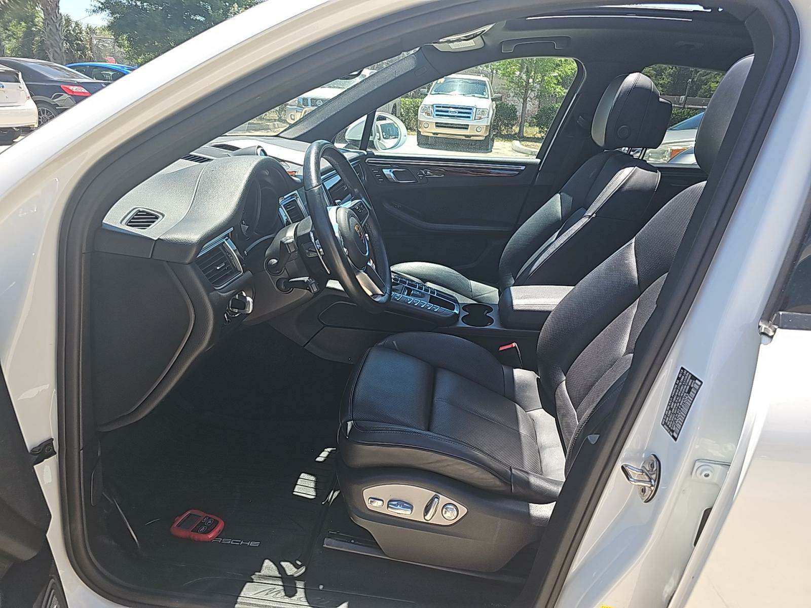 2018 Porsche Macan Sport Edition AWD