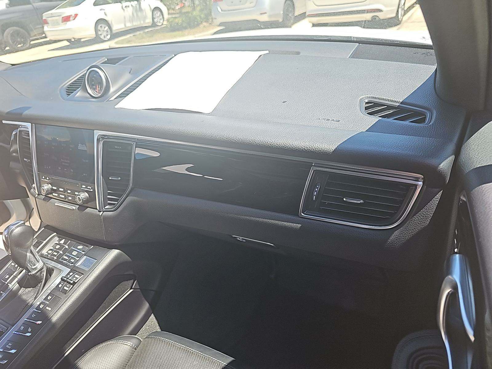 2018 Porsche Macan Sport Edition AWD