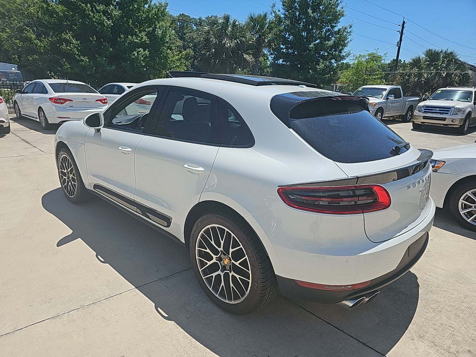 2018 Porsche Macan Sport Edition AWD