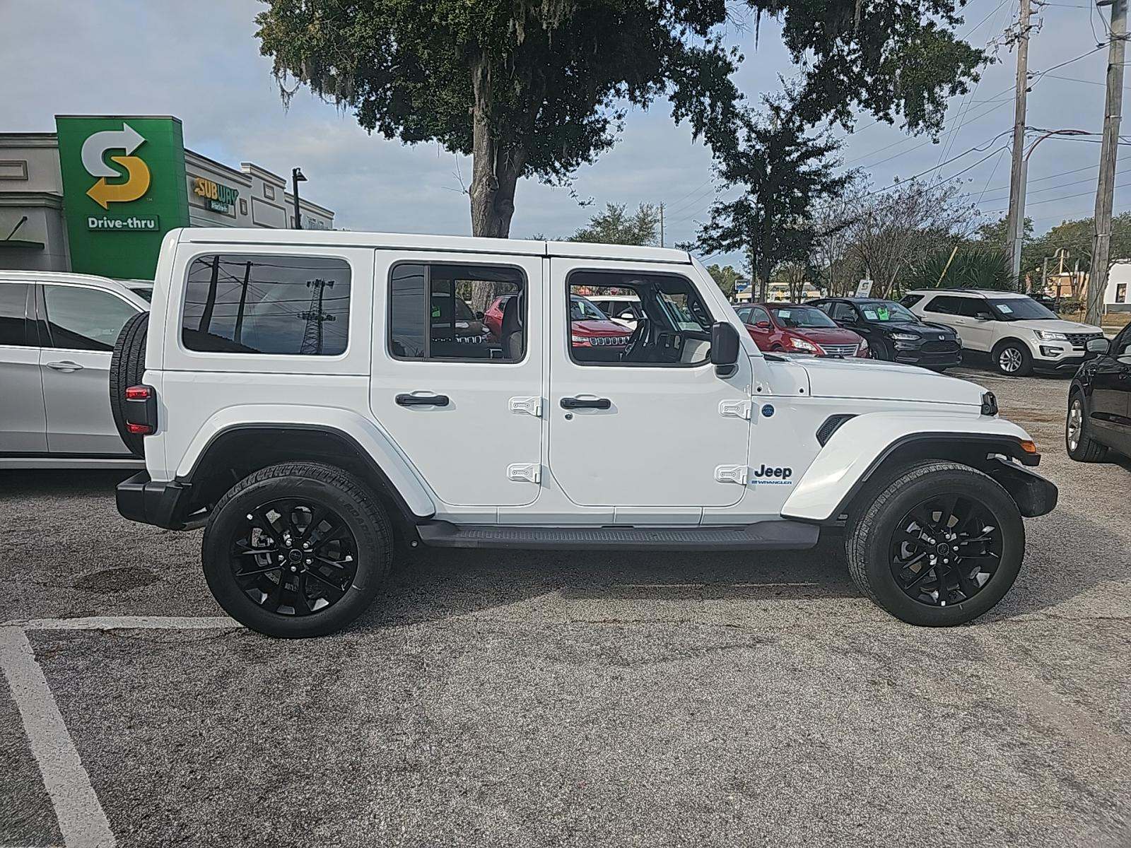 JEEP WRANGLER - 4