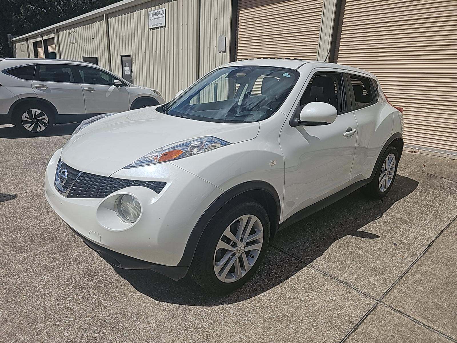 2013 Nissan JUKE SV FWD