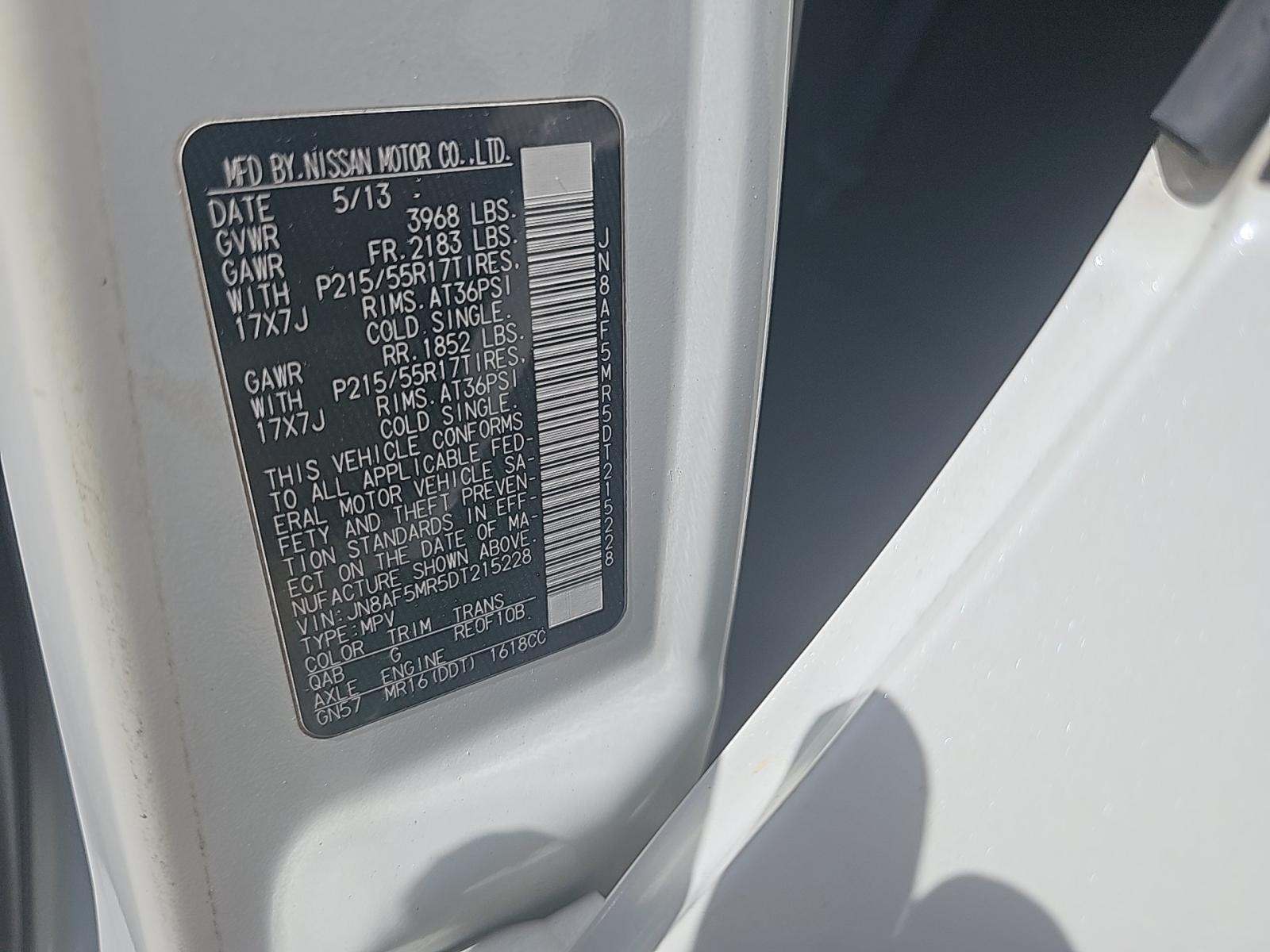 2013 Nissan JUKE SV FWD