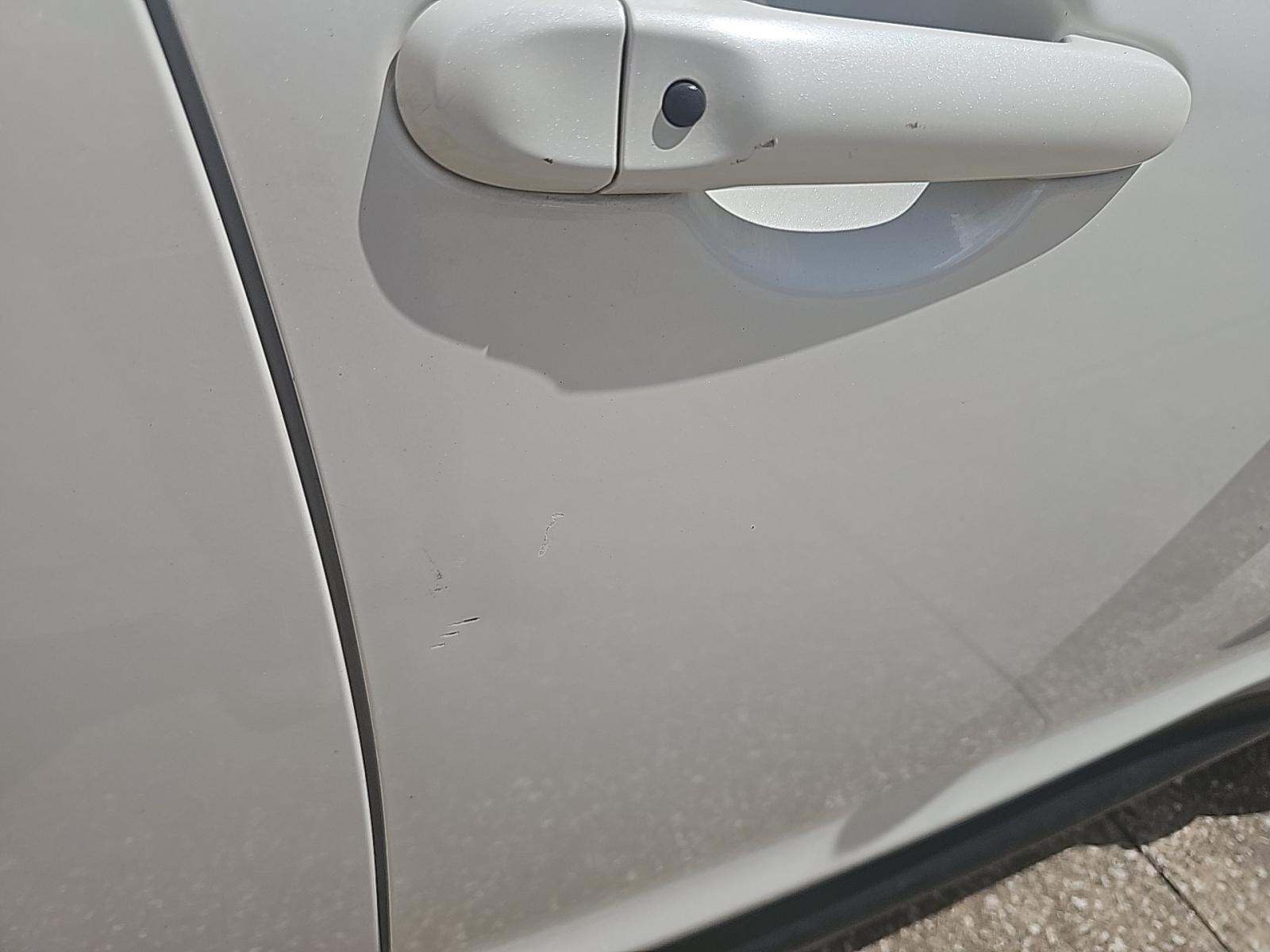 2013 Nissan JUKE SV FWD