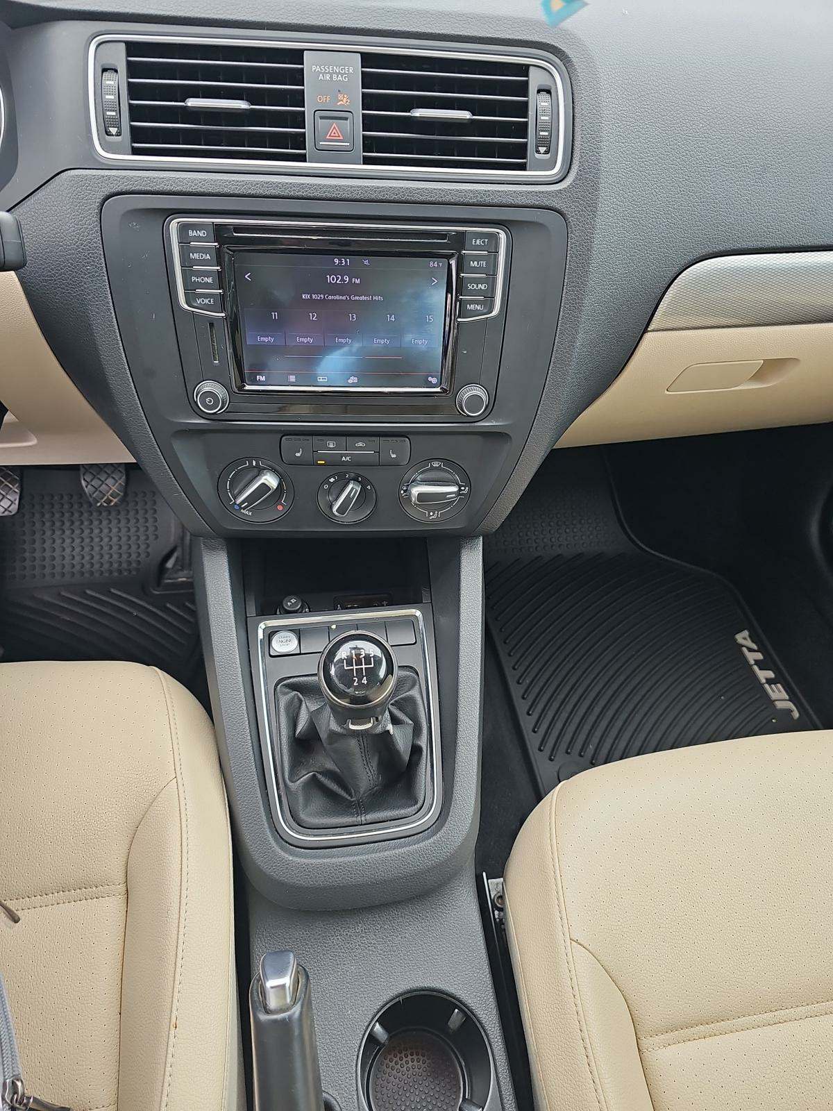 2017 Volkswagen Jetta 1.4T SE FWD