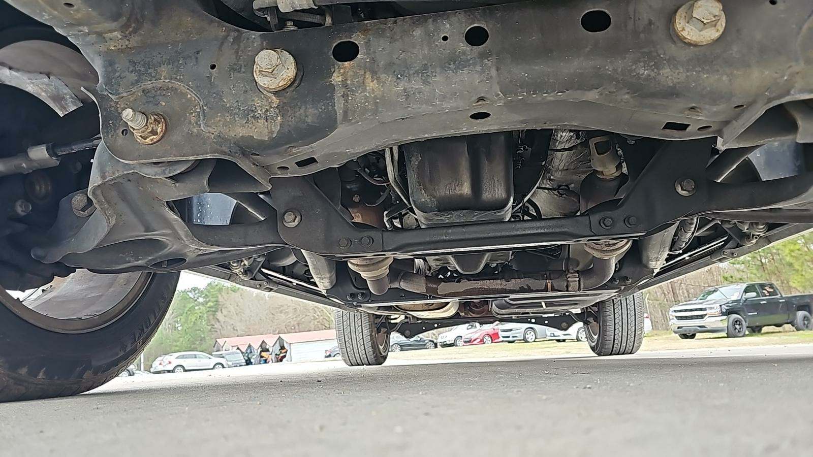 2010 Lincoln Navigator Base RWD