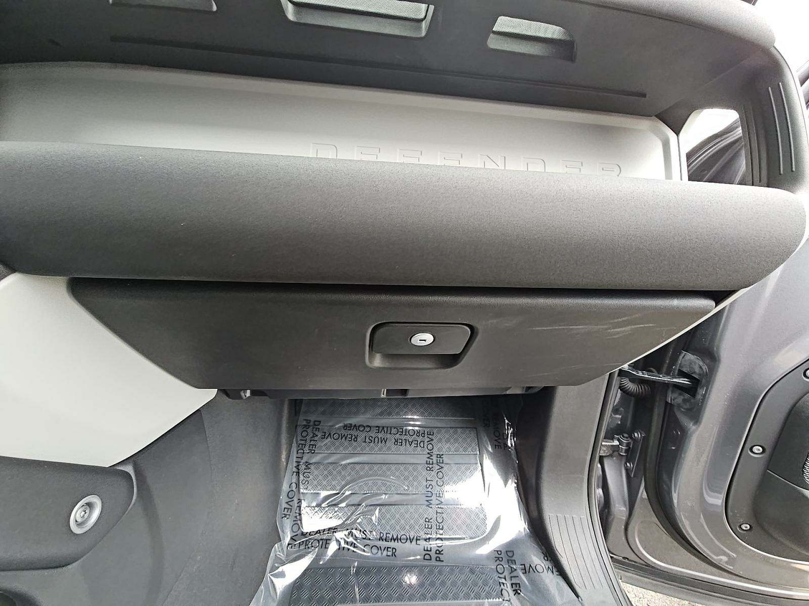 2021 Land Rover Defender 110 SE AWD