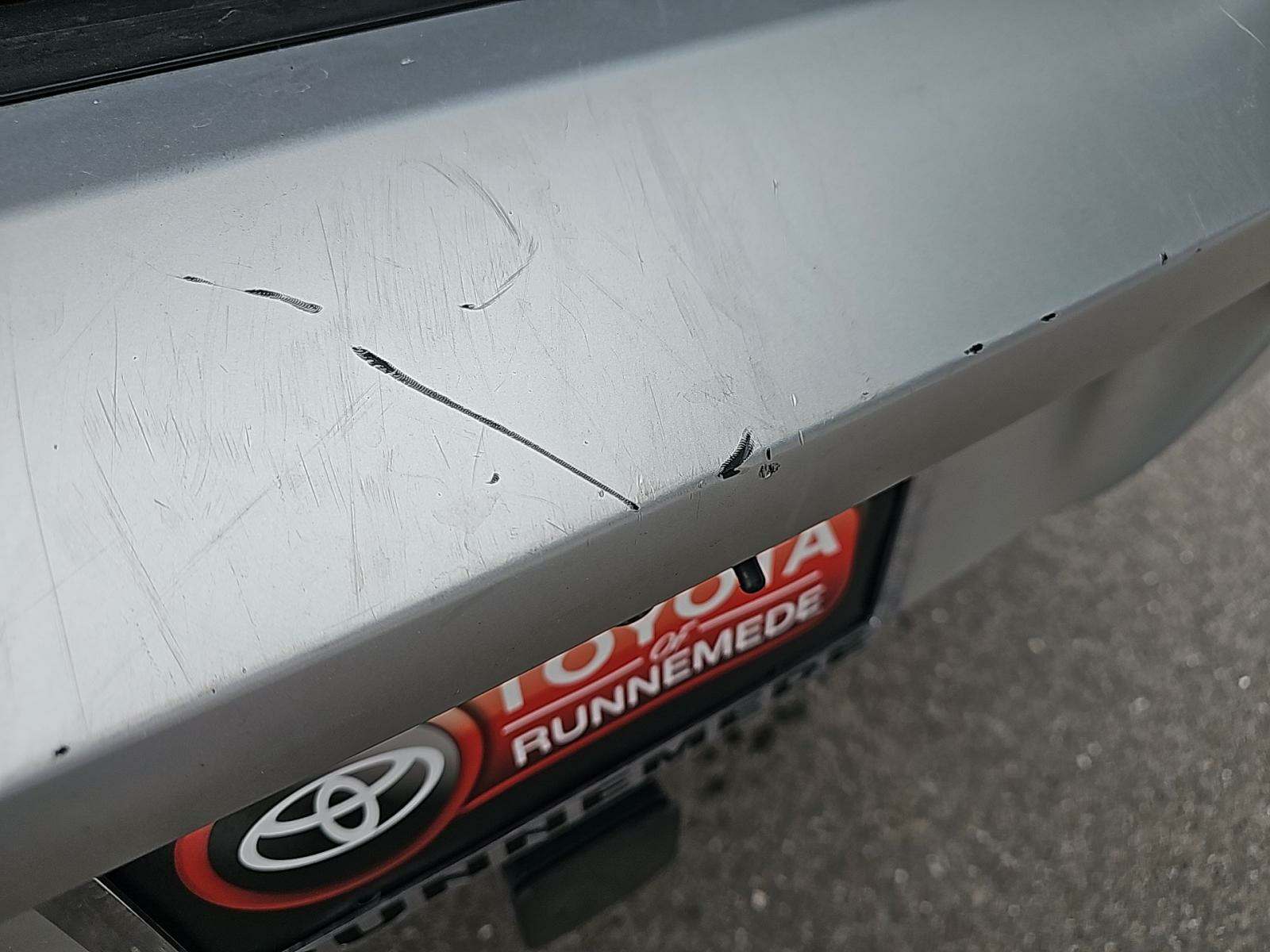 2021 Land Rover Defender 110 SE AWD