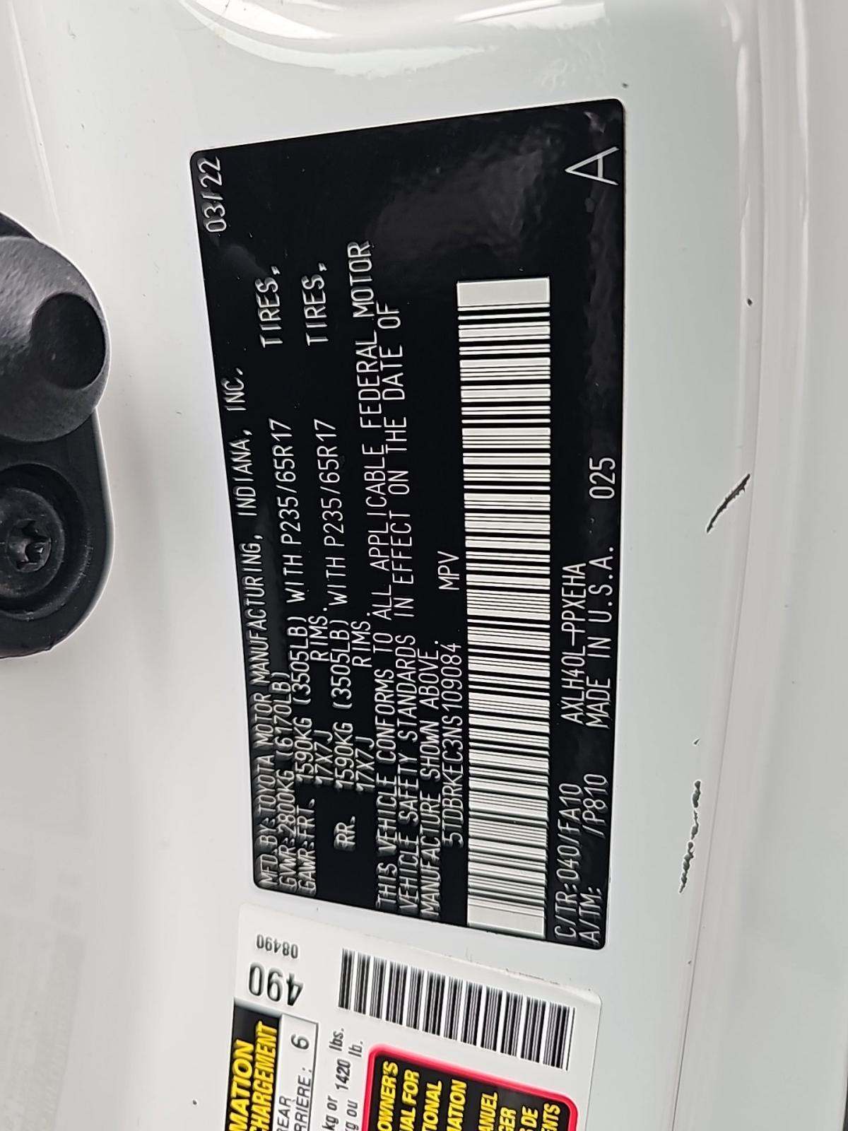 2022 Toyota Sienna LE FWD