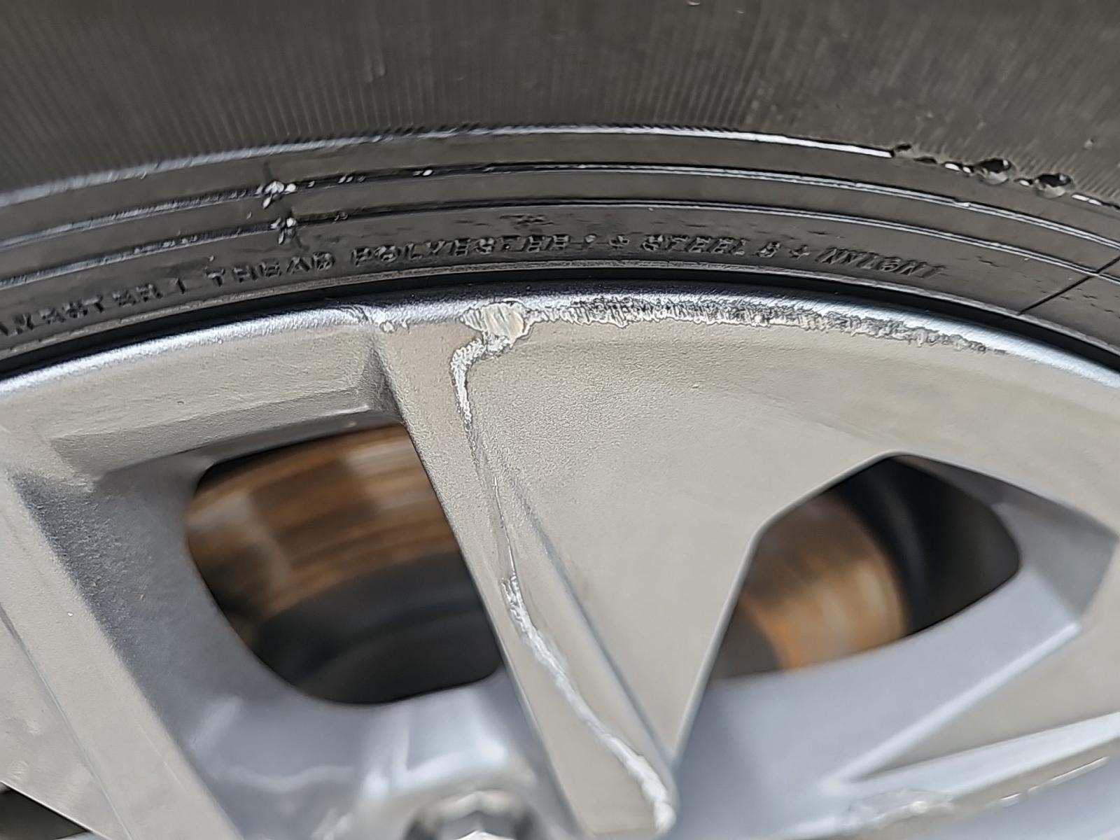 2022 Toyota Sienna LE FWD