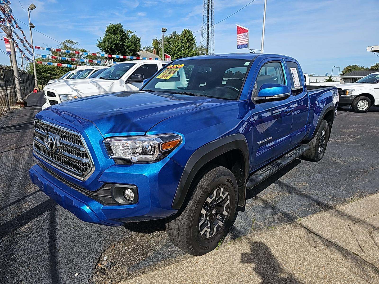 2017 Toyota Tacoma TRD Off-Road AWD