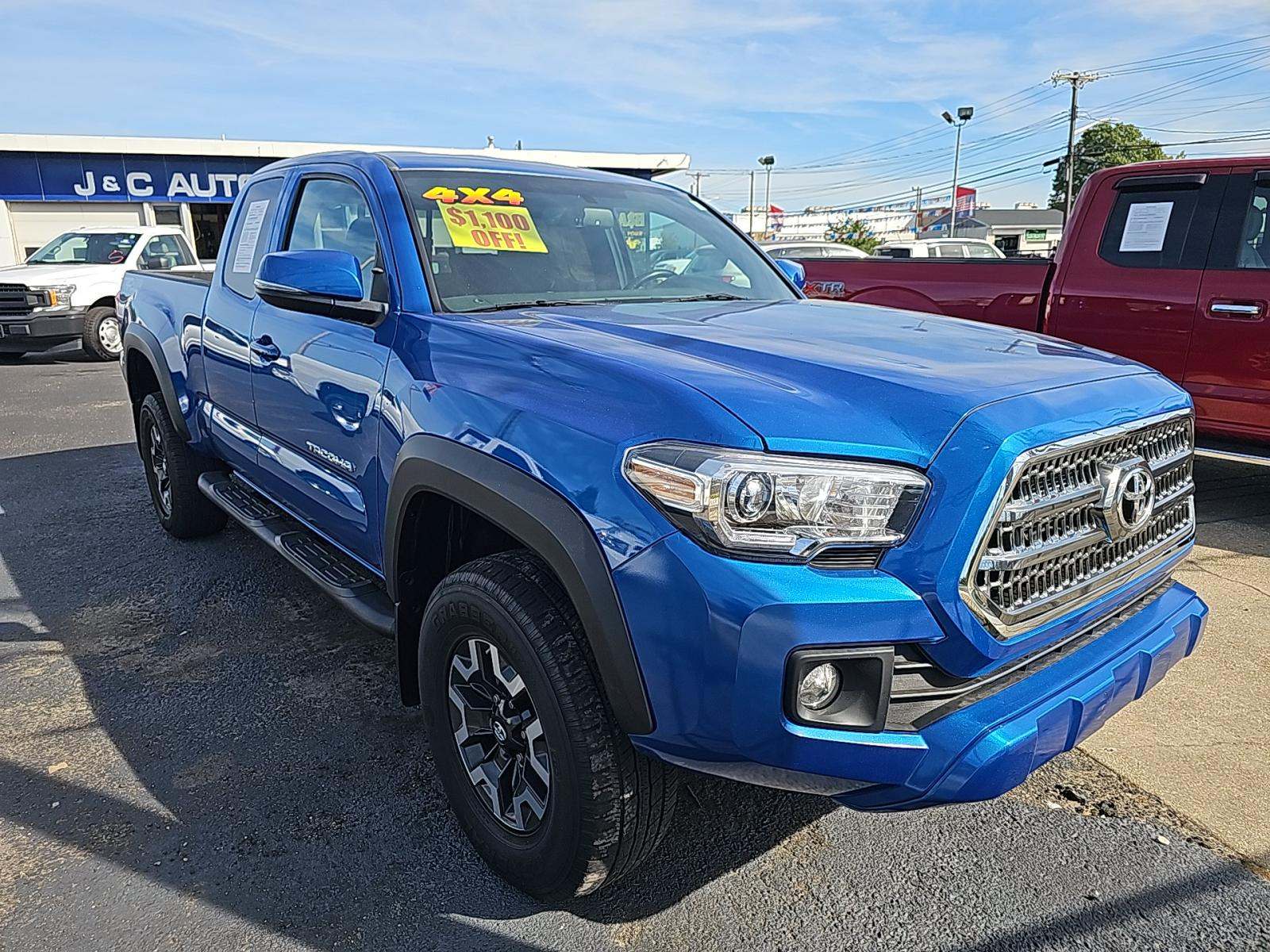 2017 Toyota Tacoma TRD Off-Road AWD