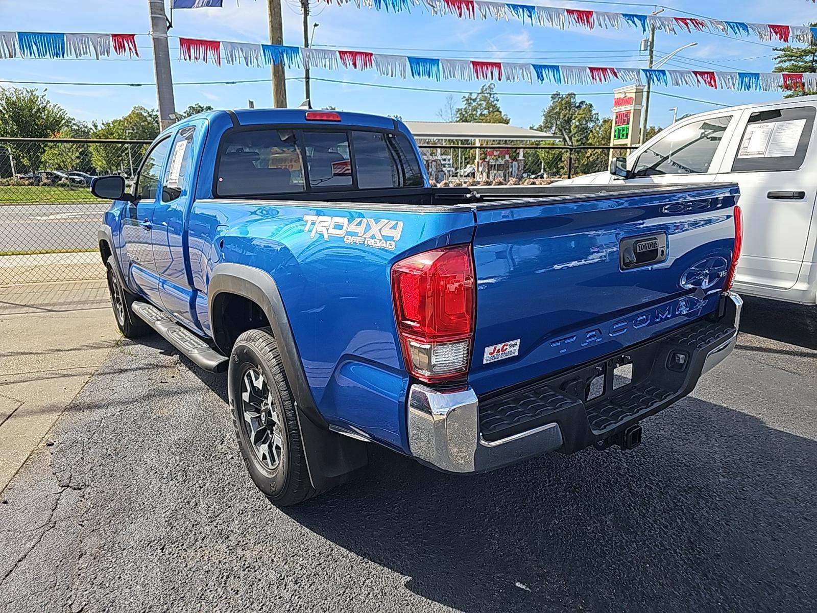2017 Toyota Tacoma TRD Off-Road AWD