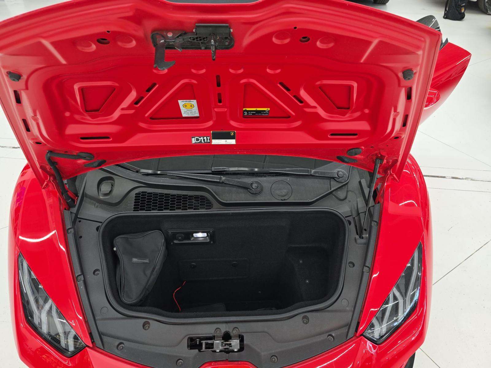 2021 Lamborghini Huracan EVO RWD