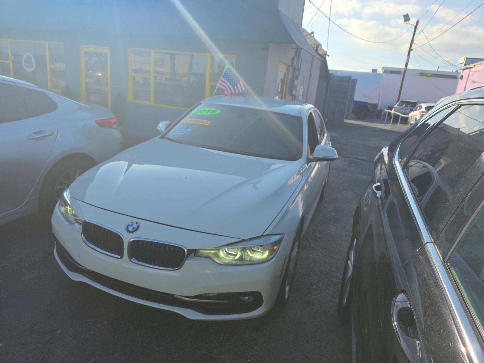 2018 BMW 3 Series Sedan 330i SPORT LINE