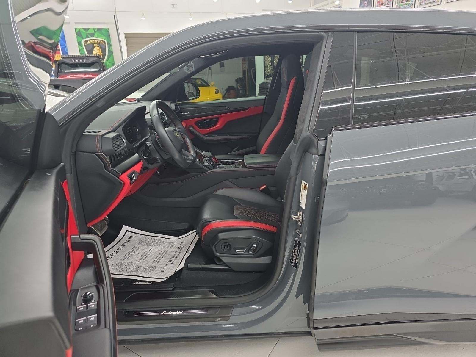 2023 Lamborghini Urus S AWD