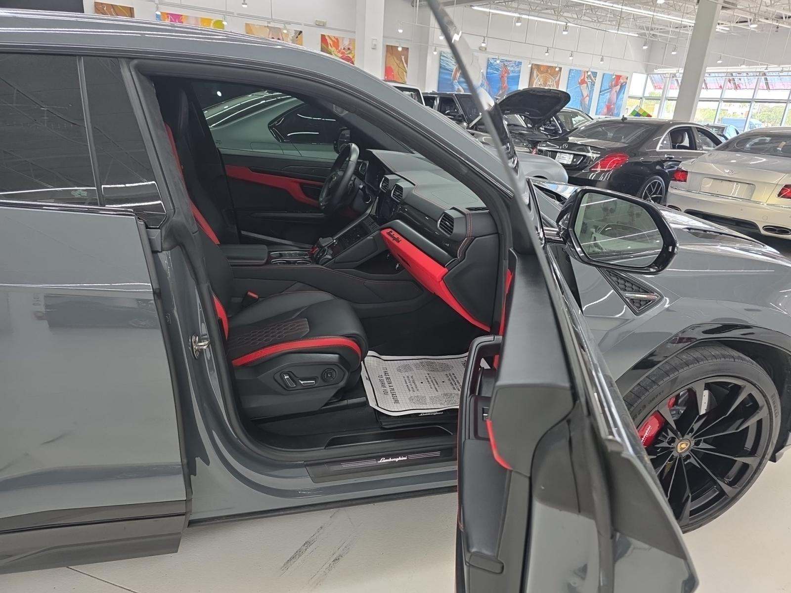 2023 Lamborghini Urus S AWD