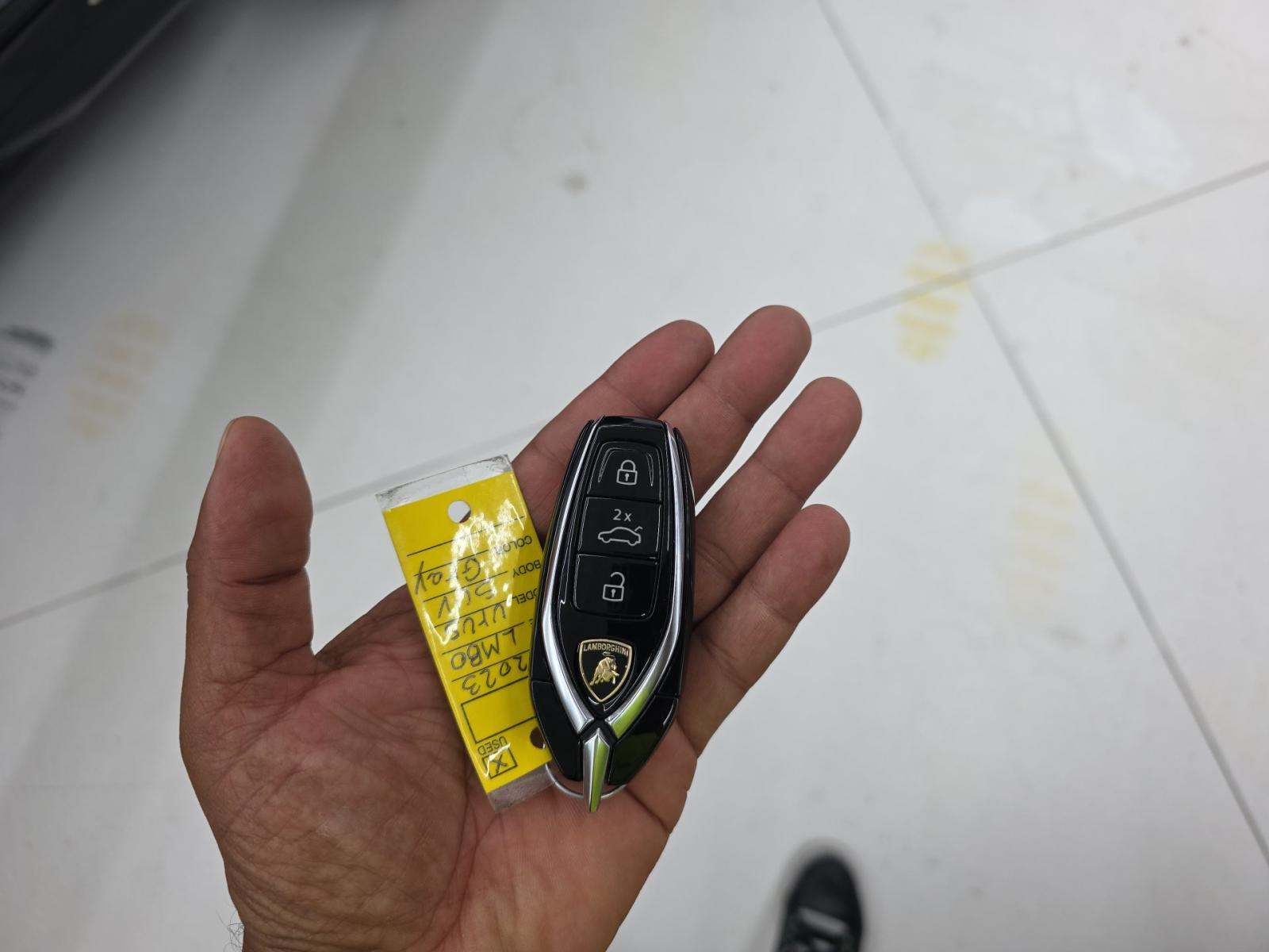 2023 Lamborghini Urus S AWD