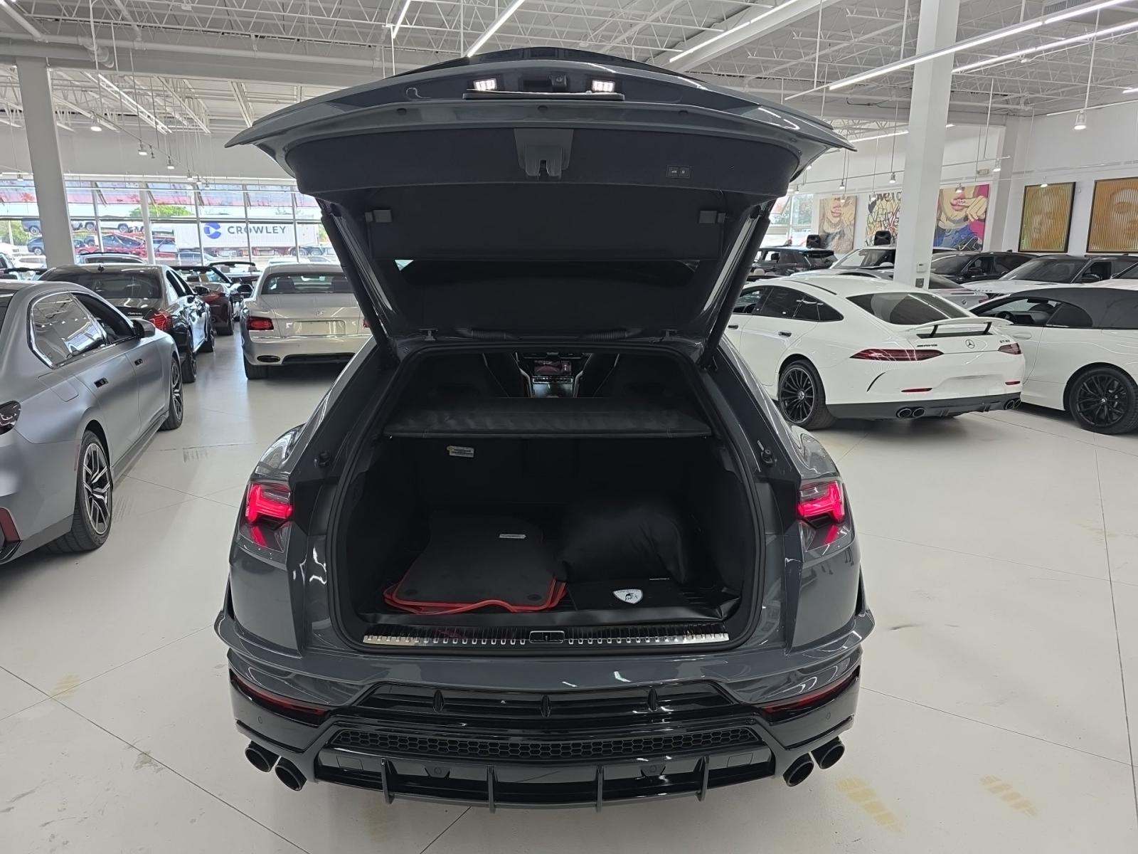 2023 Lamborghini Urus S AWD