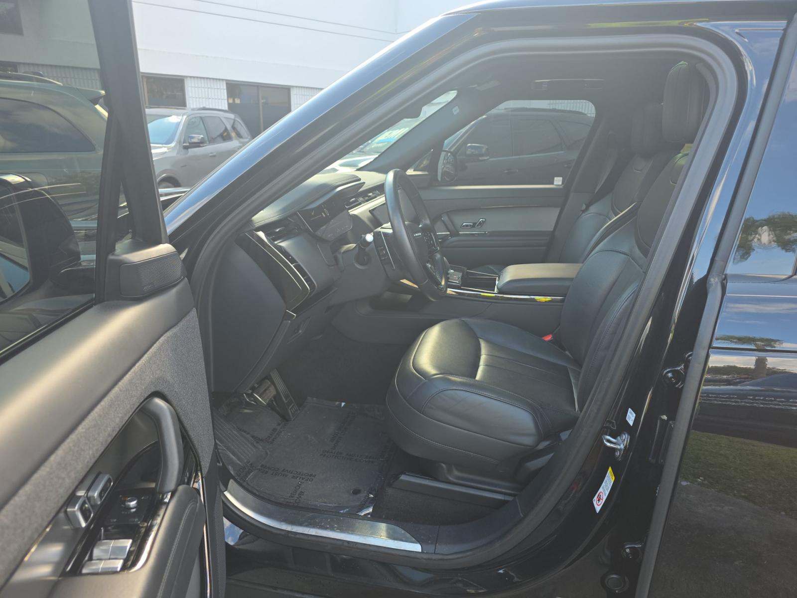 2024 Land Rover Range Rover Sport Dynamic SE AWD