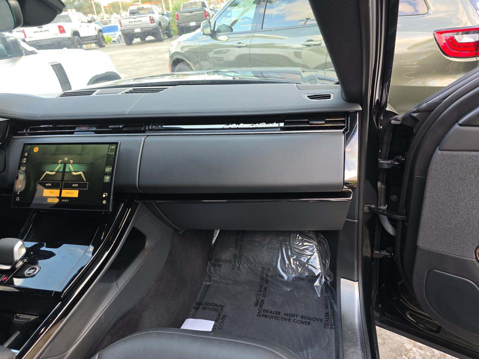 2024 Land Rover Range Rover Sport Dynamic SE AWD