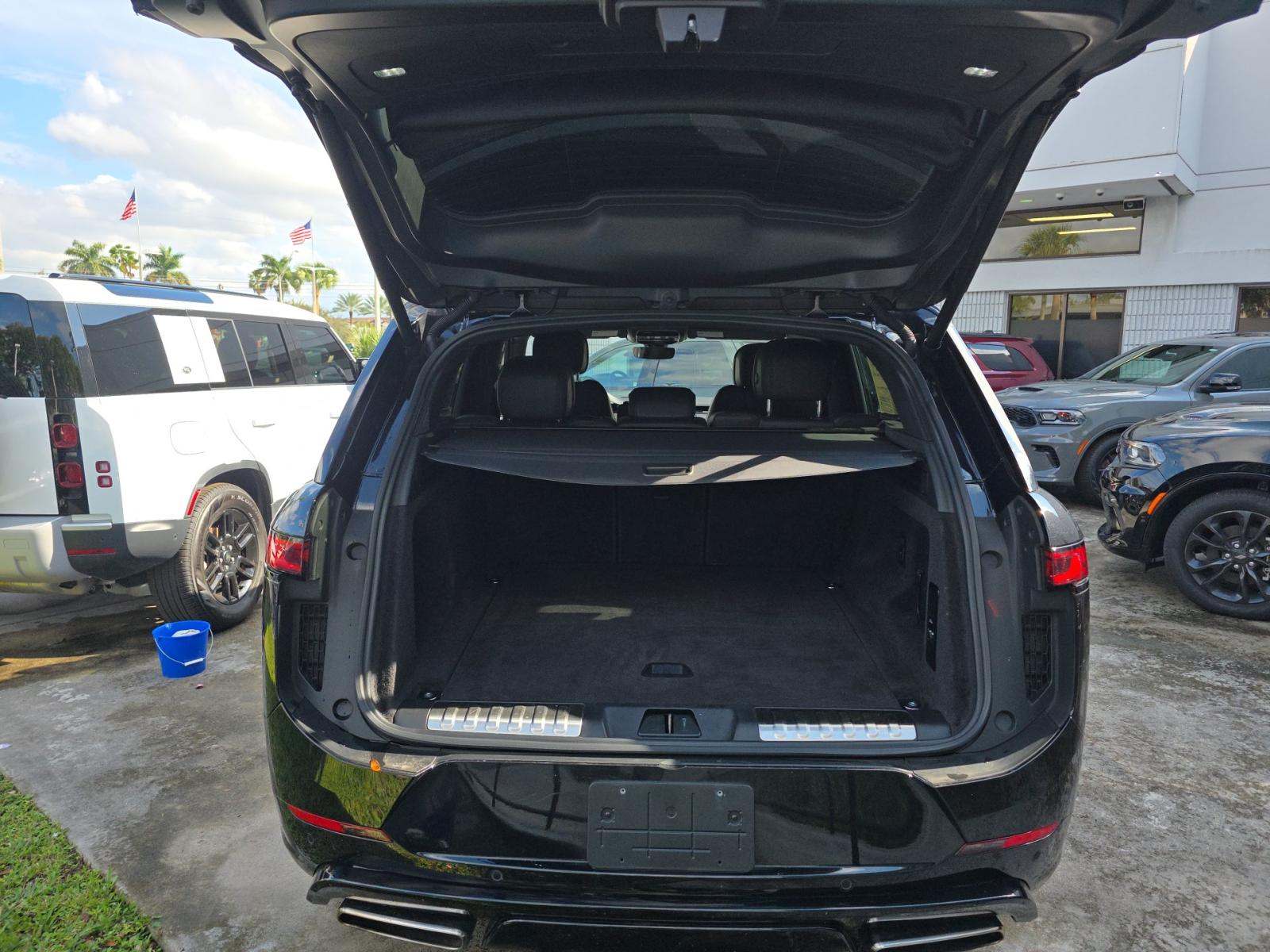 2024 Land Rover Range Rover Sport Dynamic SE AWD