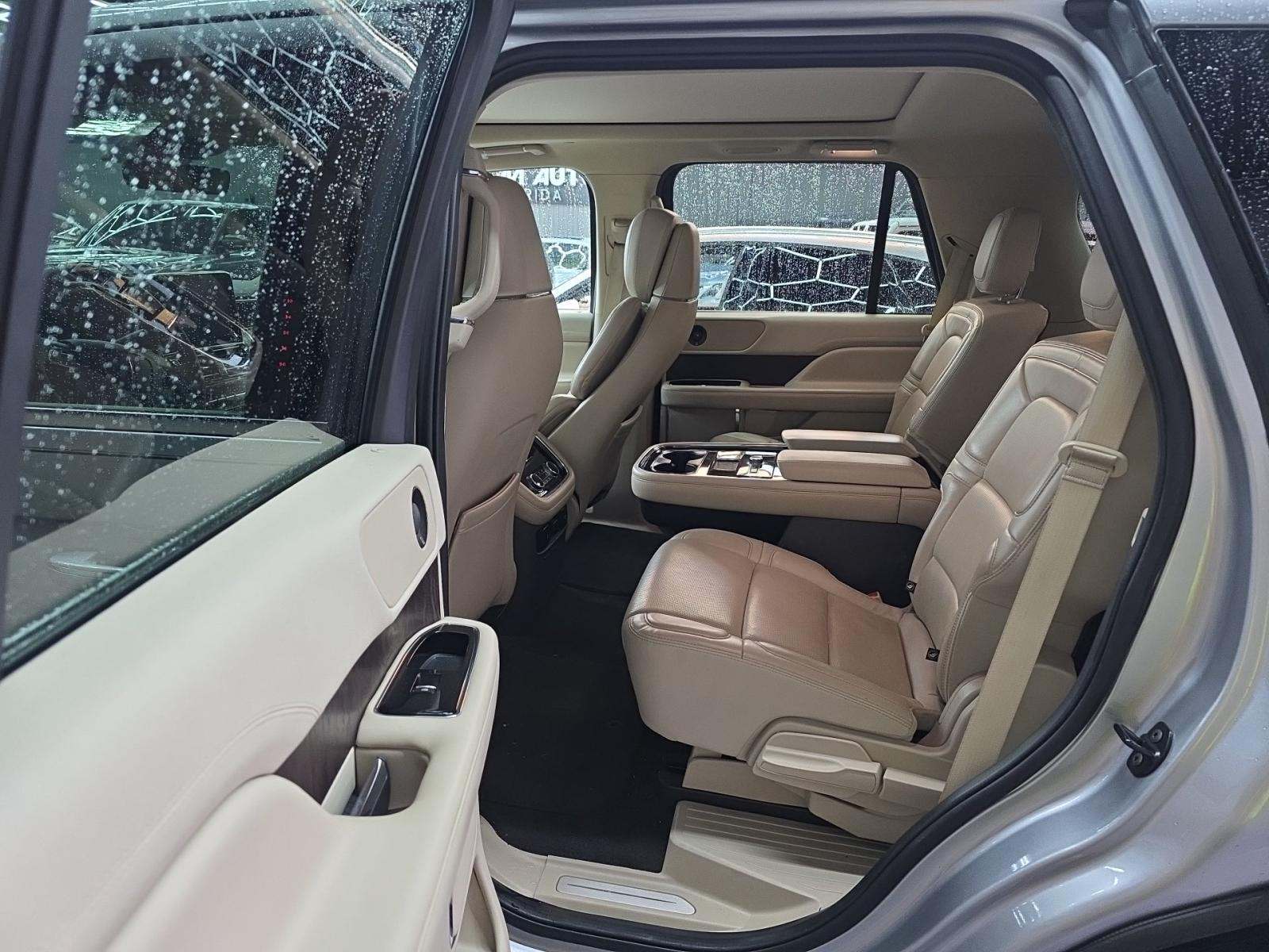 2020 Lincoln Navigator Reserve RWD