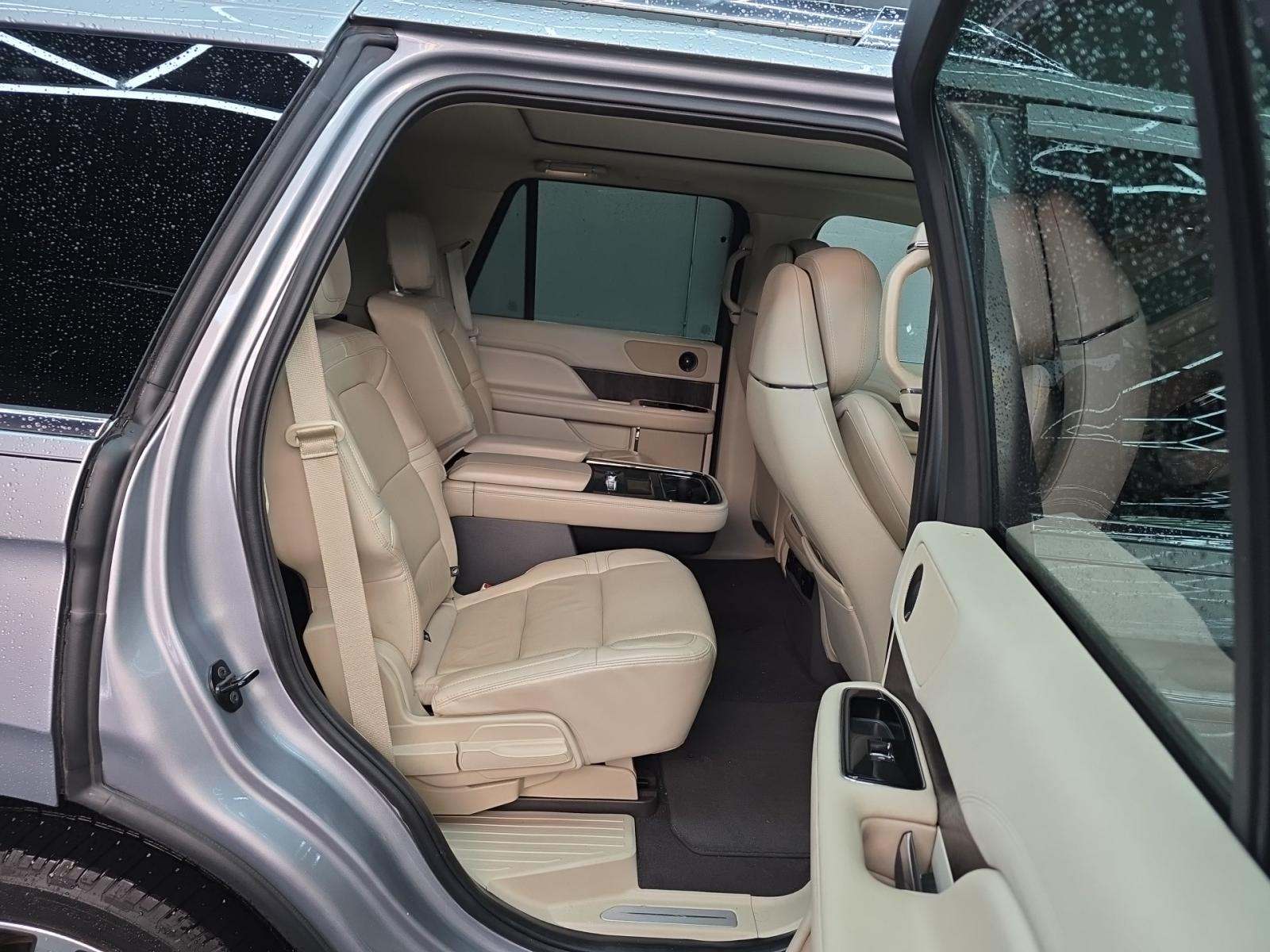 2020 Lincoln Navigator Reserve RWD