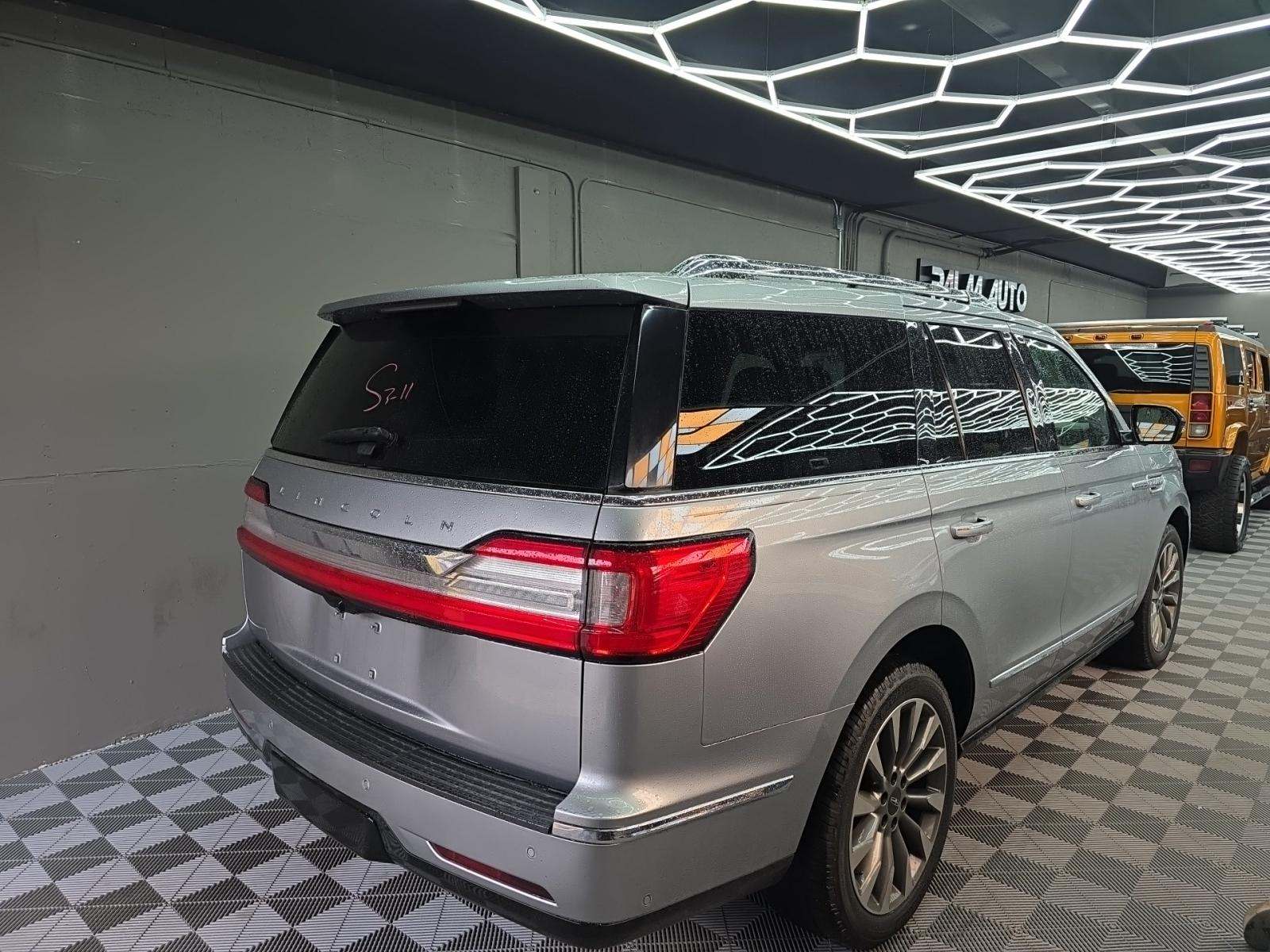 2020 Lincoln Navigator Reserve RWD