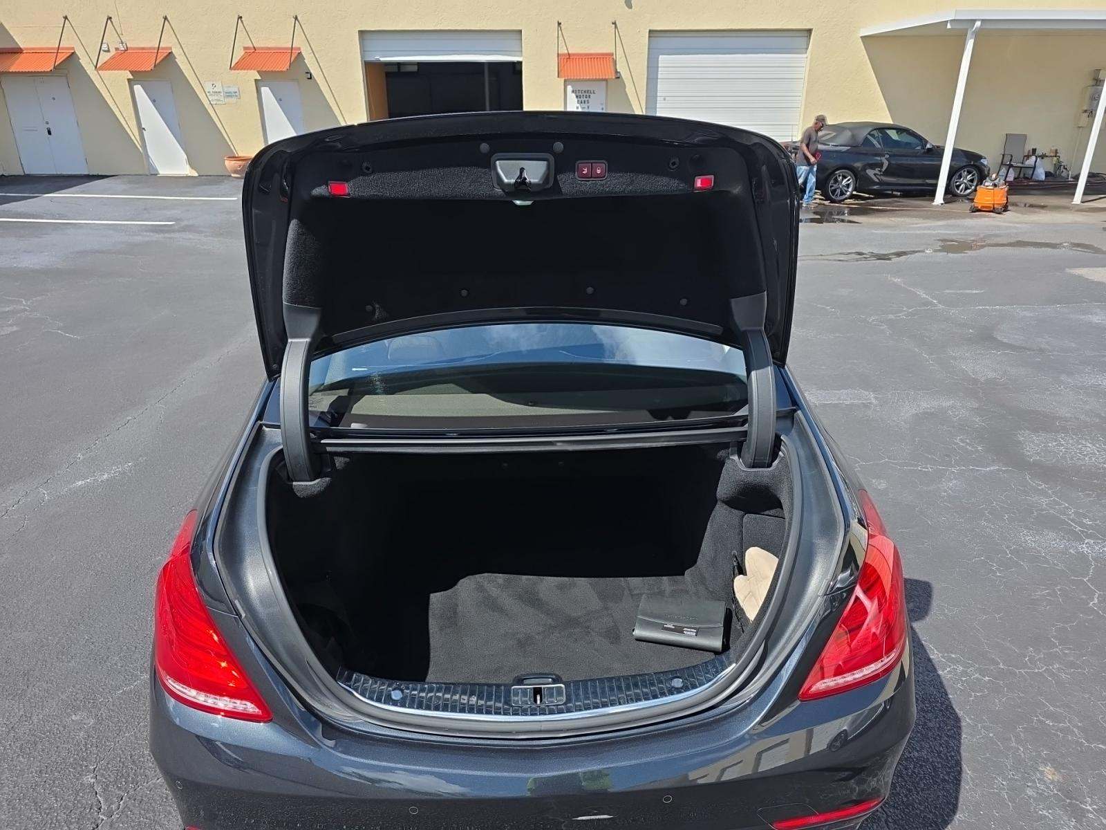 MERCEDES-BENZ S-CLASS - 10