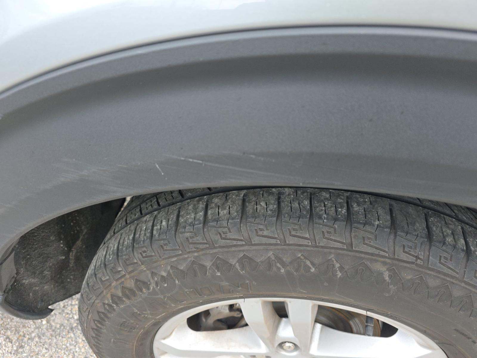 2023 Ford Explorer XLT RWD