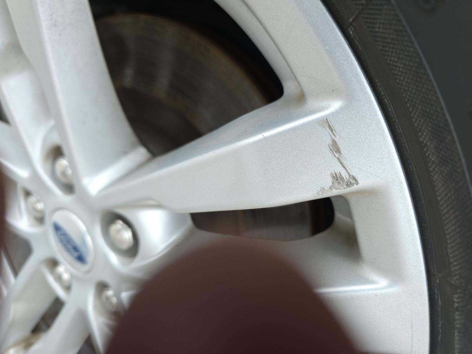 2023 Ford Explorer XLT RWD