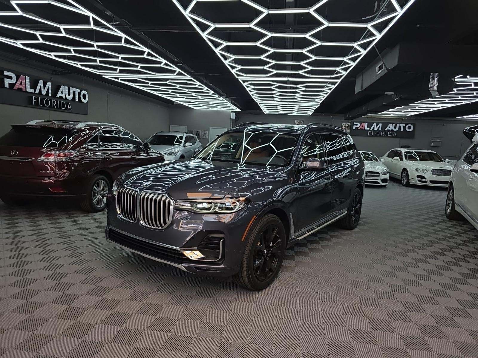 2022 BMW X7 xDrive40i AWD