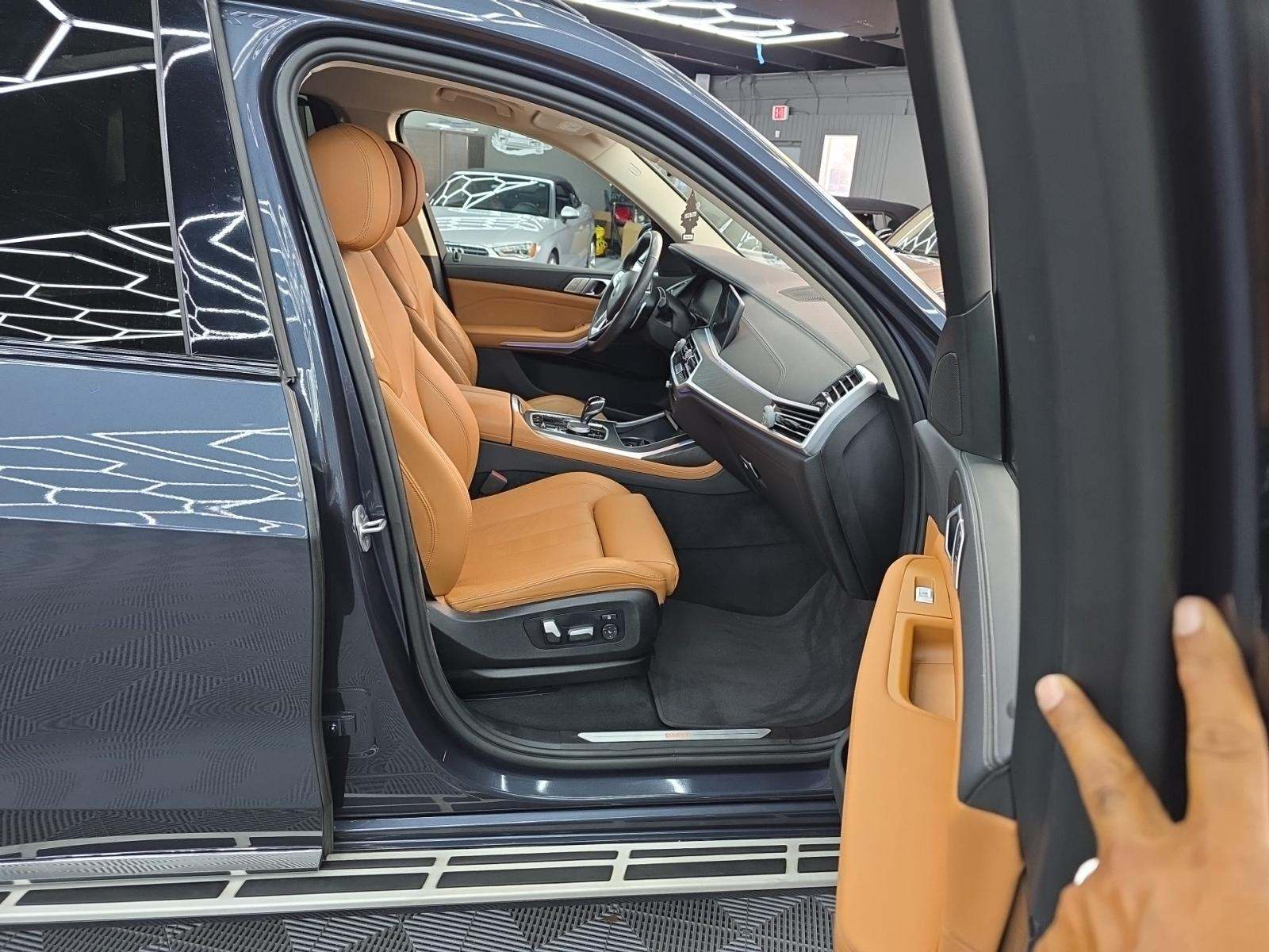 2022 BMW X7 xDrive40i AWD