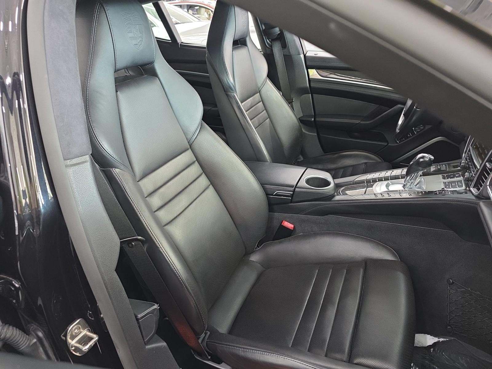 2015 Porsche Panamera Turbo S AWD