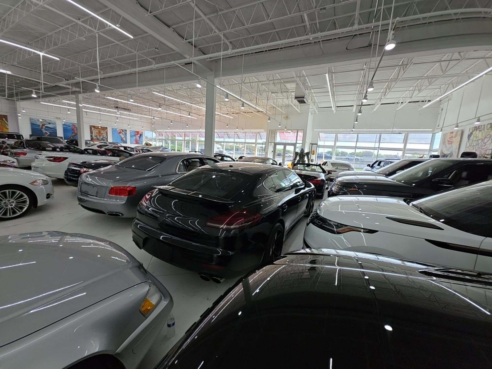 2015 Porsche Panamera Turbo S AWD