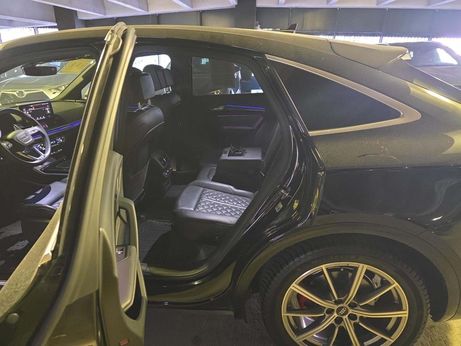 2022 Audi SQ5 Prestige AWD